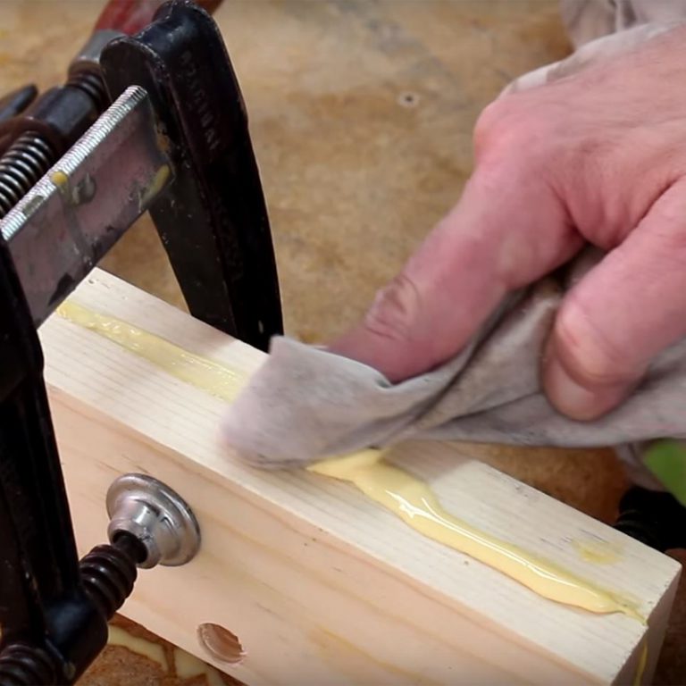 How to Use and Apply Wood Glue