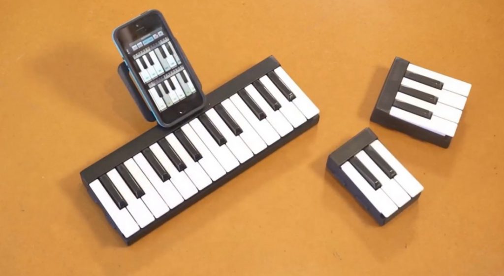 Types of Keyboard Pianos - Portable