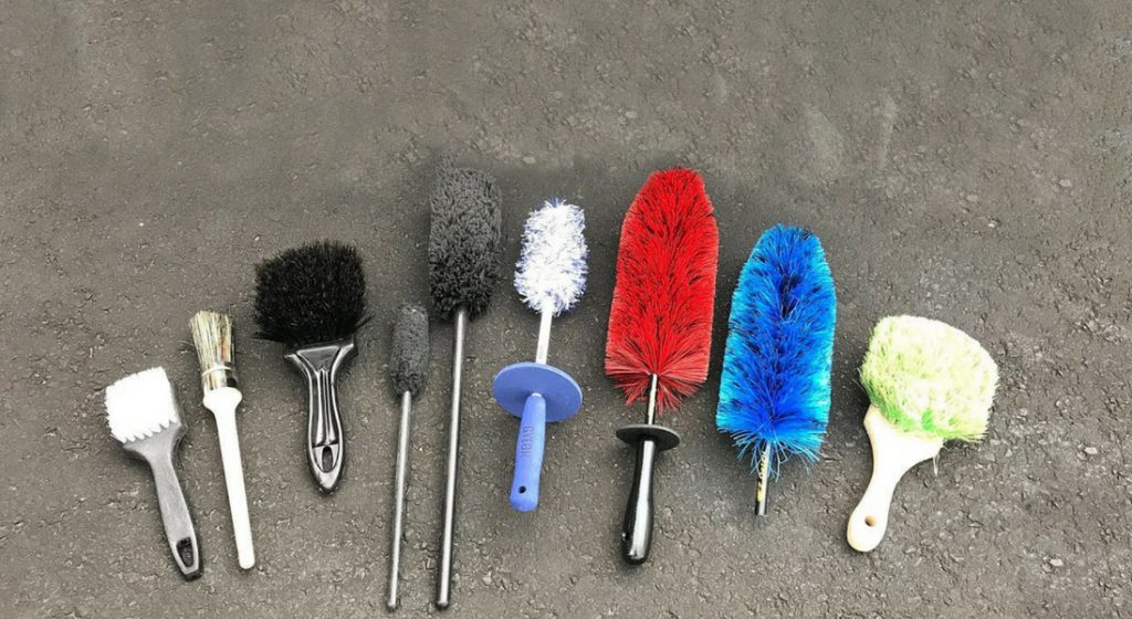 Benefits of Using a Wheel Cleaning Brush