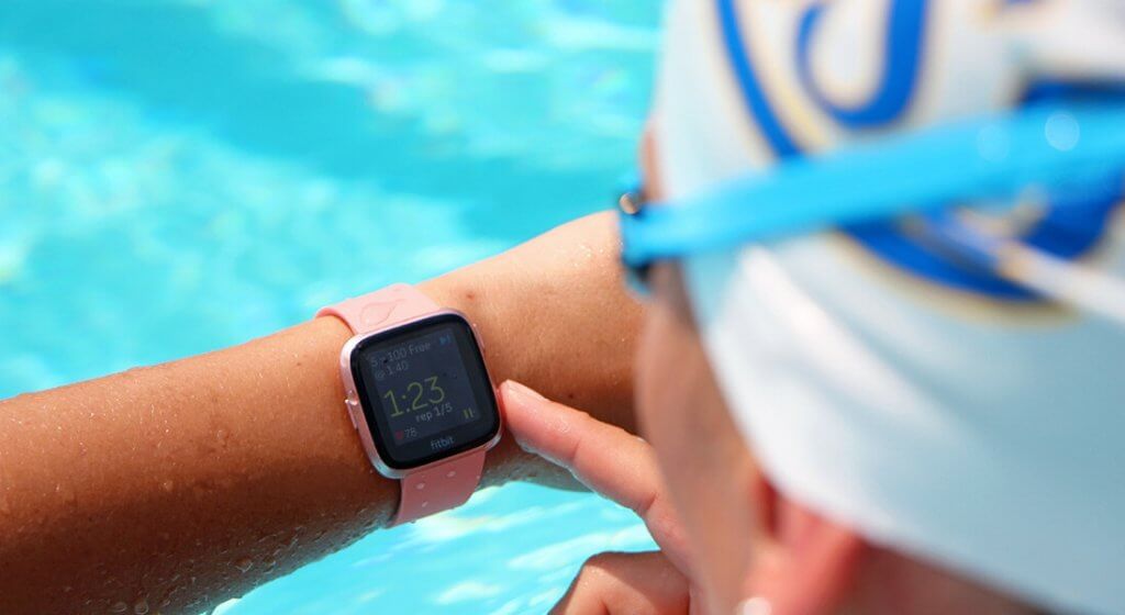 Best Smartwatch Review Fitbit Versa Smart Watch