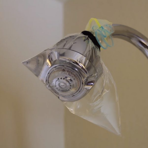 How to Clean a Shower Head with Vinegar